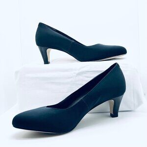 Walking Cradles "Joy" Microfiber Pumps in Black (8W) Excellent Condition